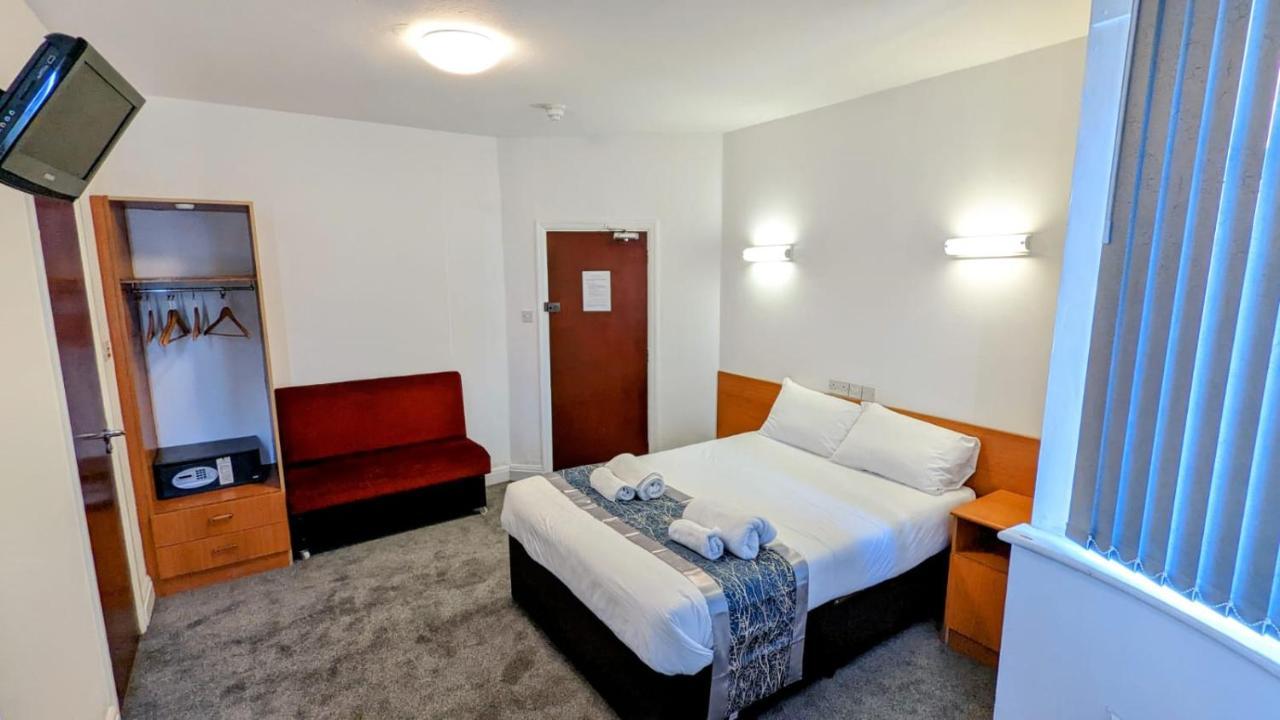 Sk Heathrow Hotel Hayes  Buitenkant foto