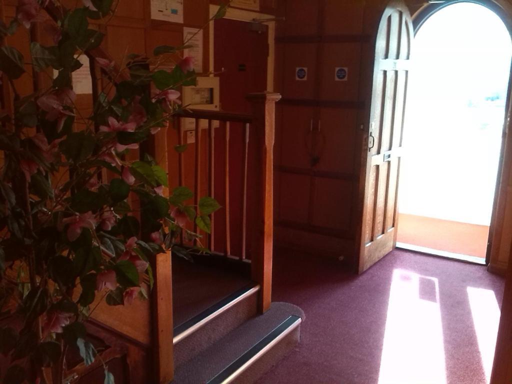 Sk Heathrow Hotel Hayes  Buitenkant foto