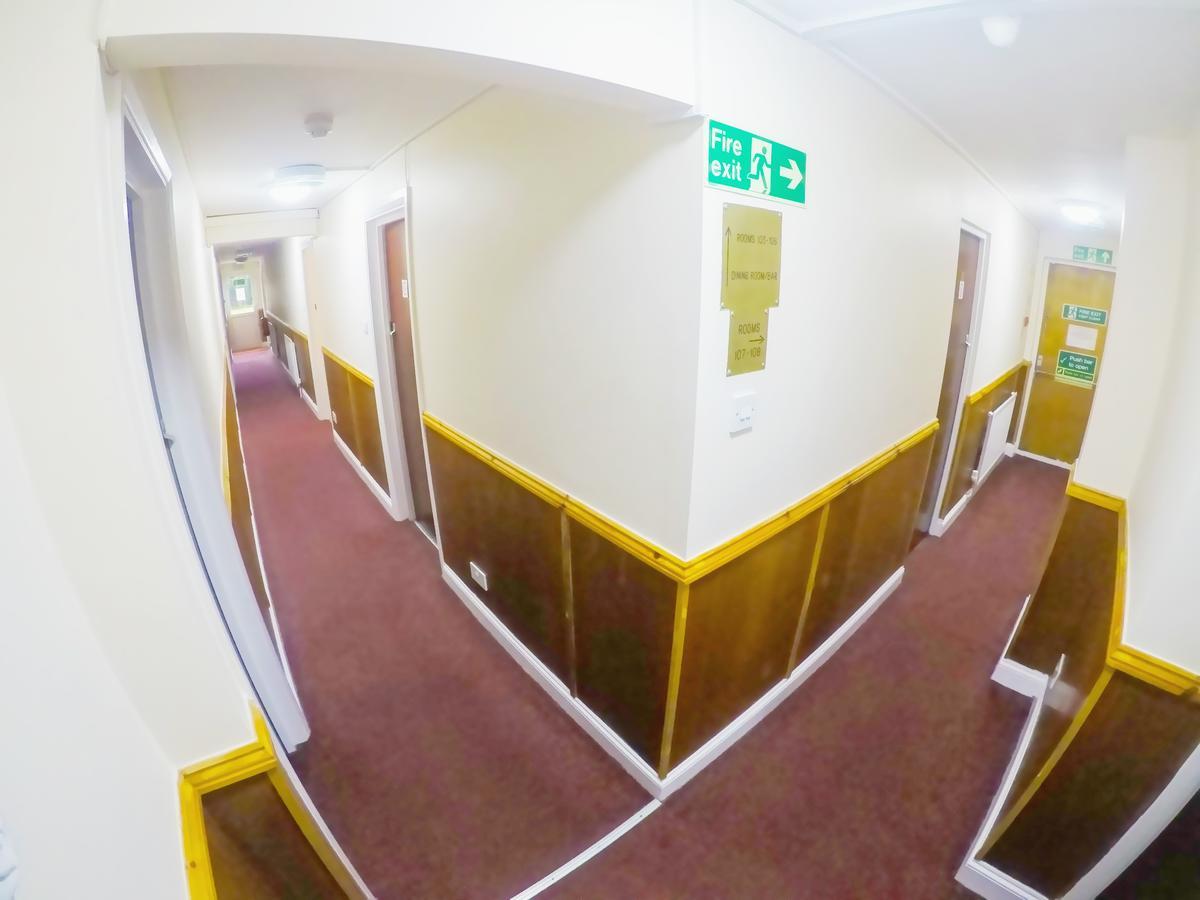 Sk Heathrow Hotel Hayes  Buitenkant foto