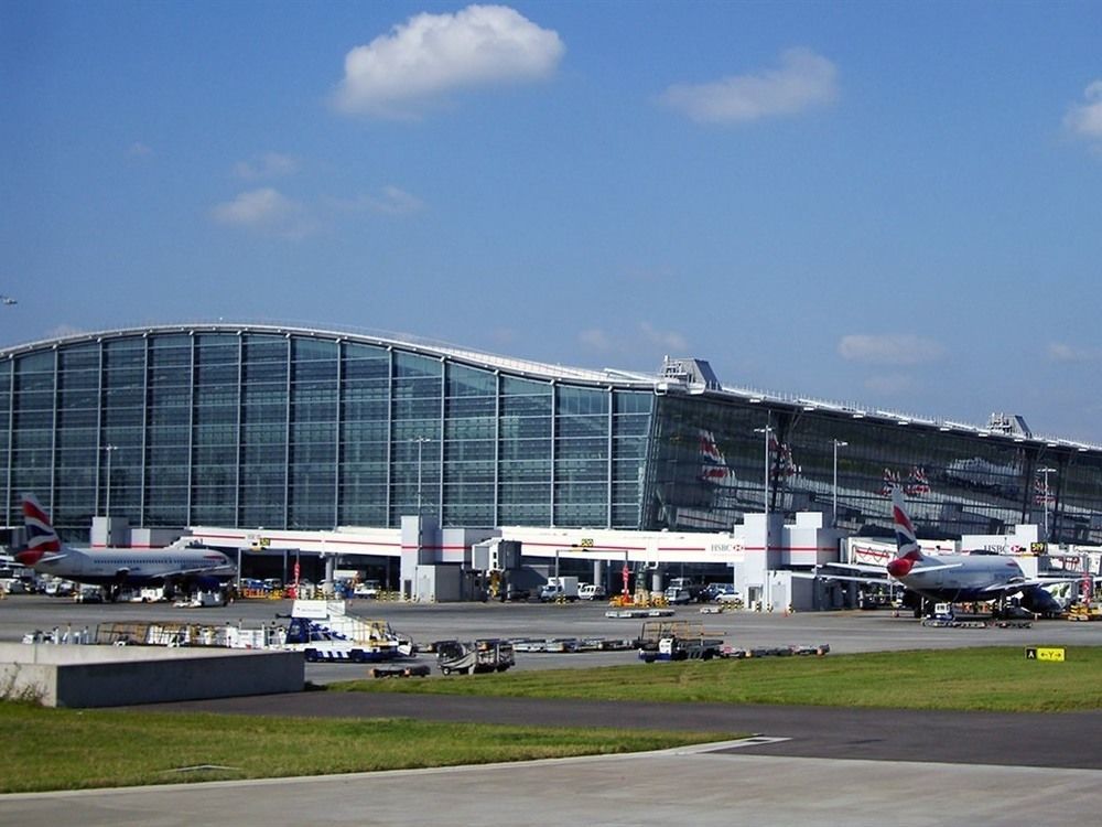 Sk Heathrow Hotel Hayes  Buitenkant foto