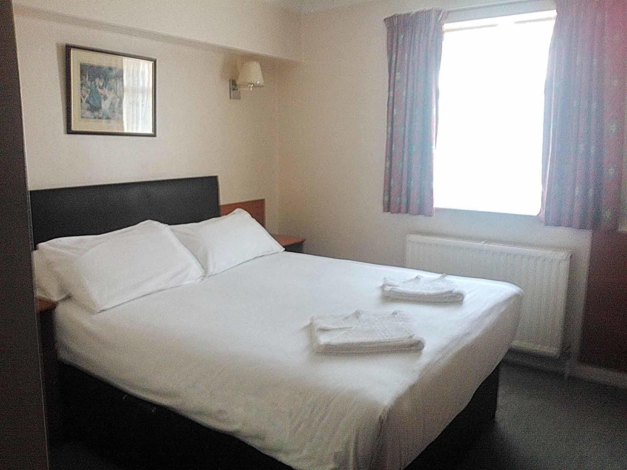 Sk Heathrow Hotel Hayes  Buitenkant foto